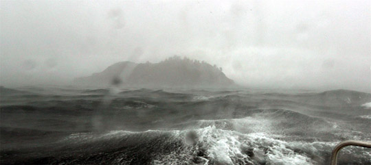 Rough seas and weather at Mangareva