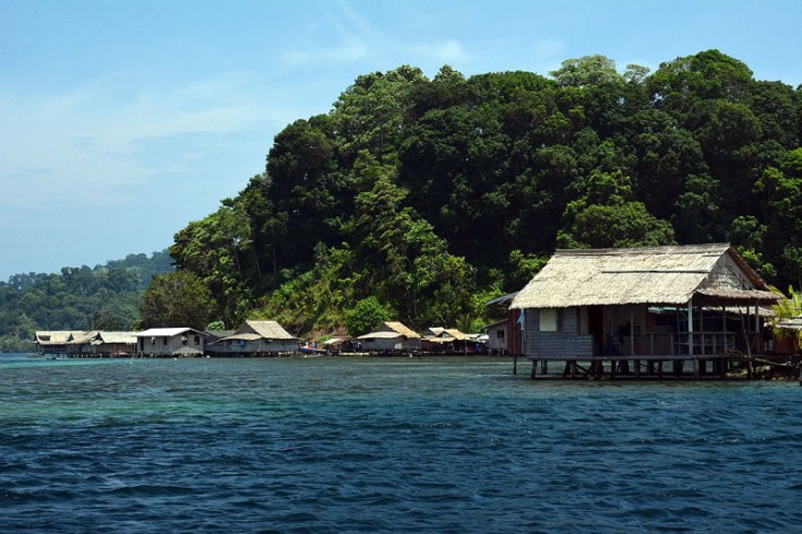 kia-village-santa-isabel-island-solomon-islands-2 - Living Oceans ...